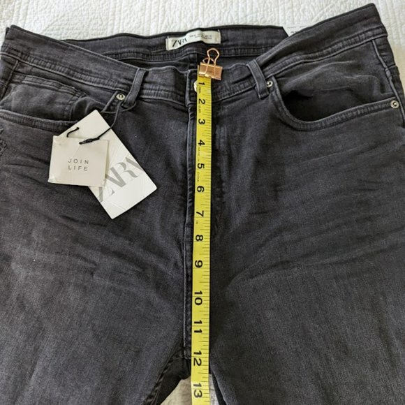 NWT Zara Skinny Cropped Fit Distressed Jeans - Size 36 - Picture 9 of 9